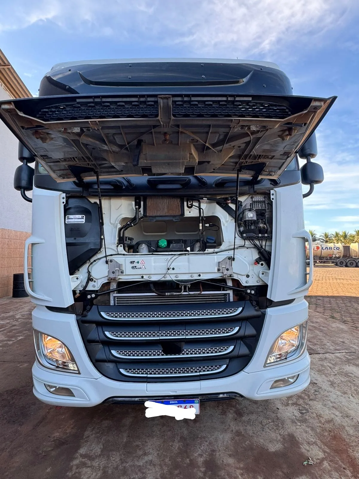 DAF XF FTT 530 miniatura 2