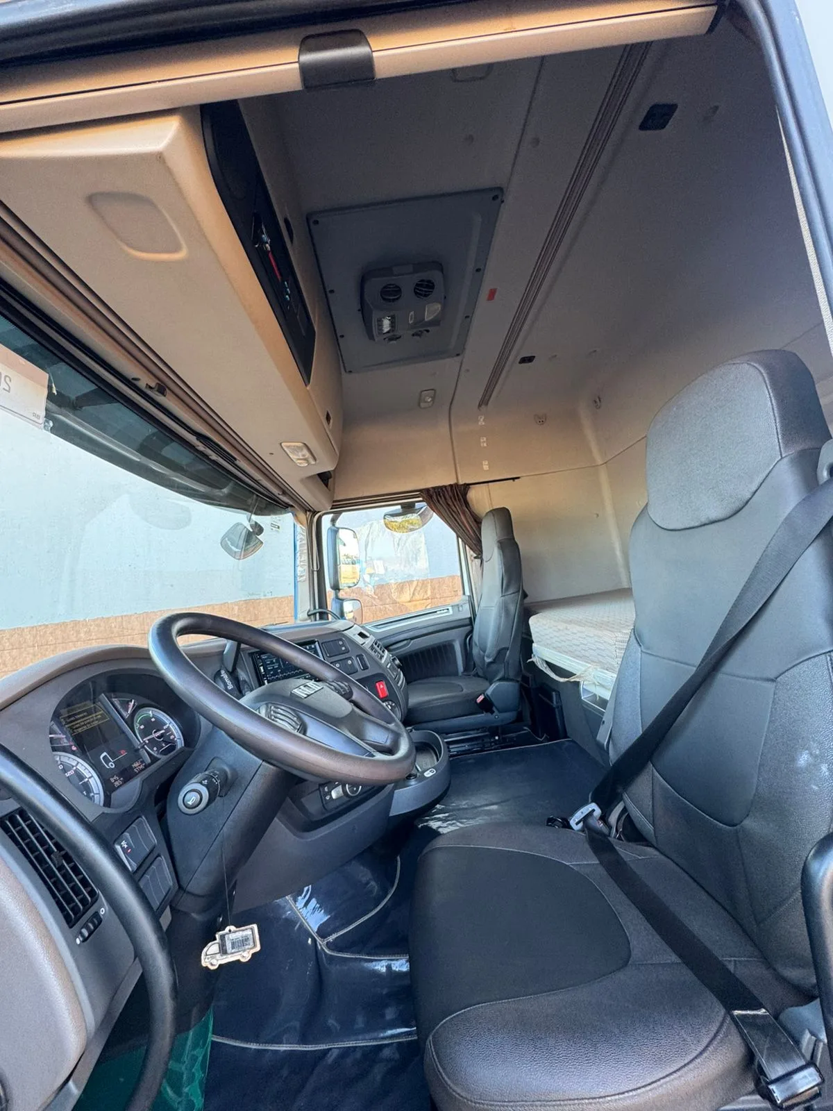 DAF XF FTT 530 miniatura 3