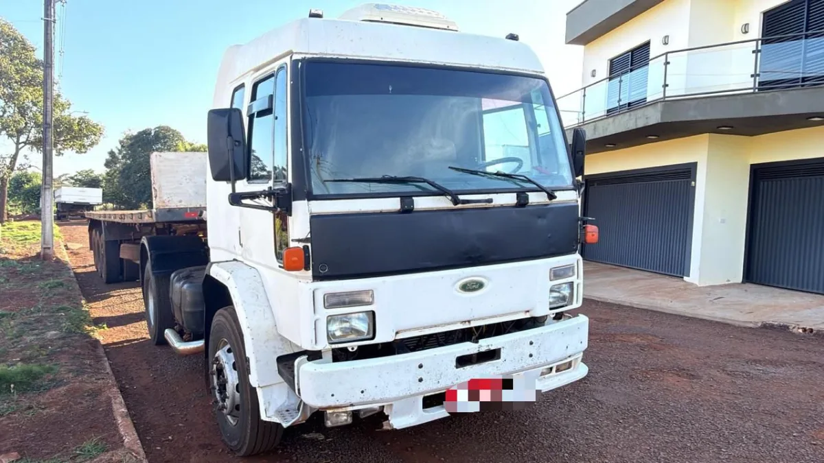 Ford Cargo 4030 — foto 1