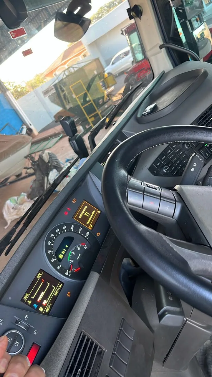 Volvo FH 460 miniatura 5