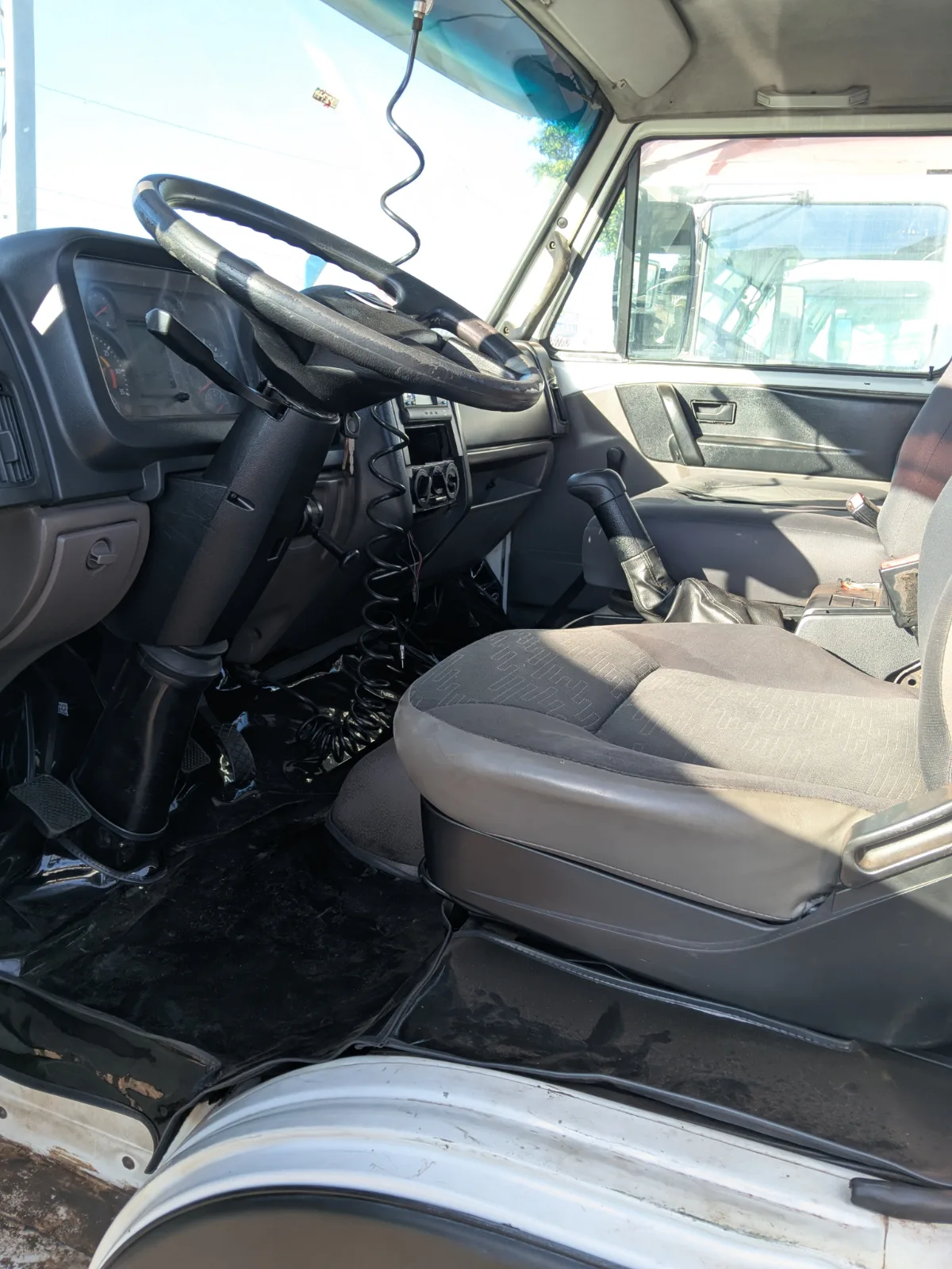 Volkswagen 9.160 advantech miniatura 6