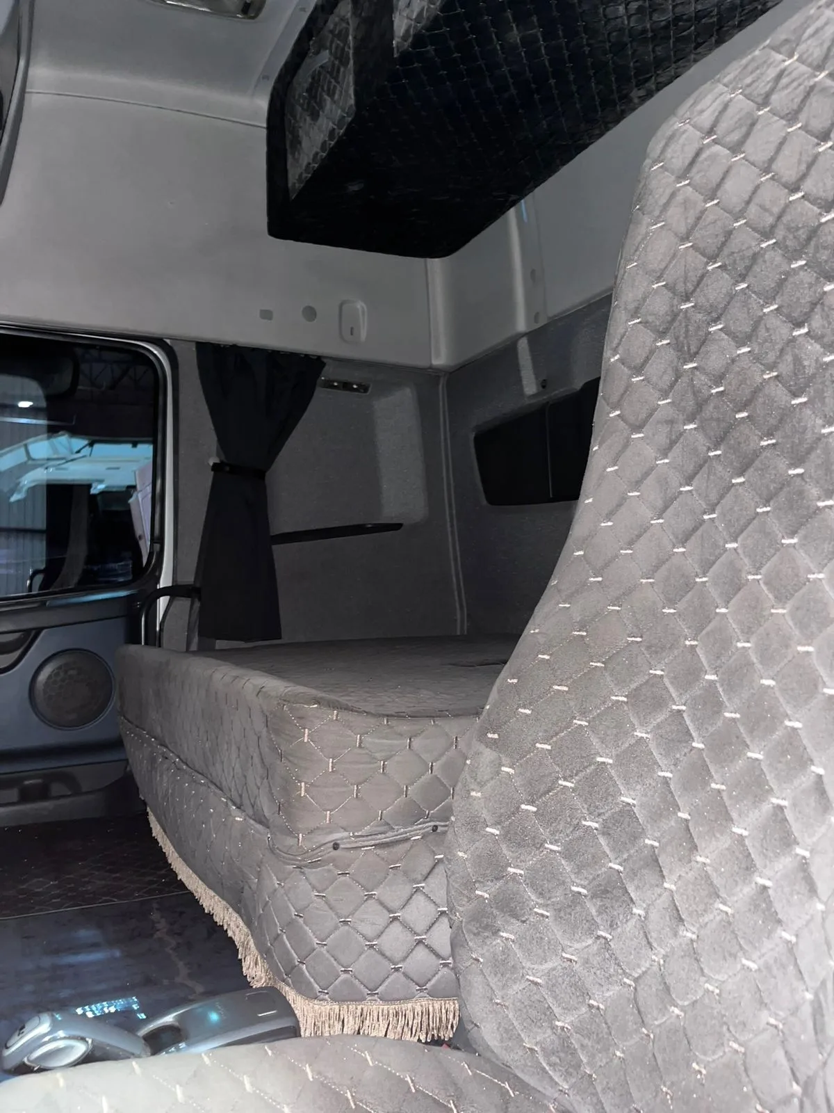 Volvo FH 460 6x4 sinistro miniatura 12
